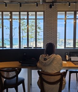 카페베네 안목점